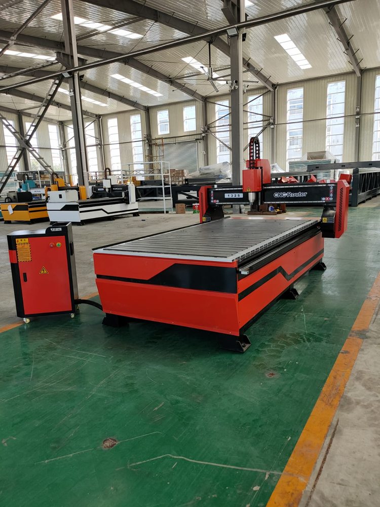 CNC Router 1325 - Red & Black